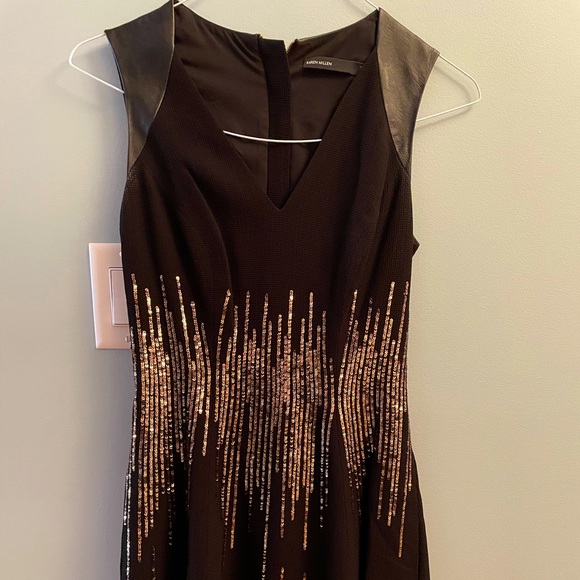 Luxury Karen Millen Black sleeveless sequin dress with leather capped shoulder - Picture 1 of 3